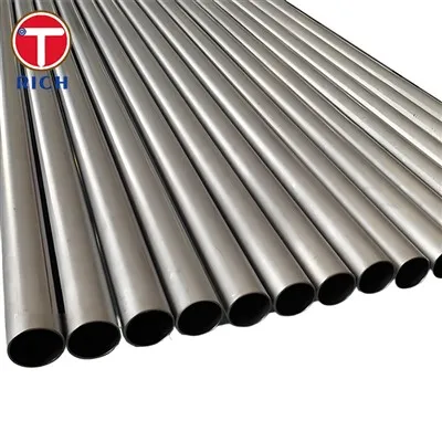 Titāna caurule izplūdes gāzēm